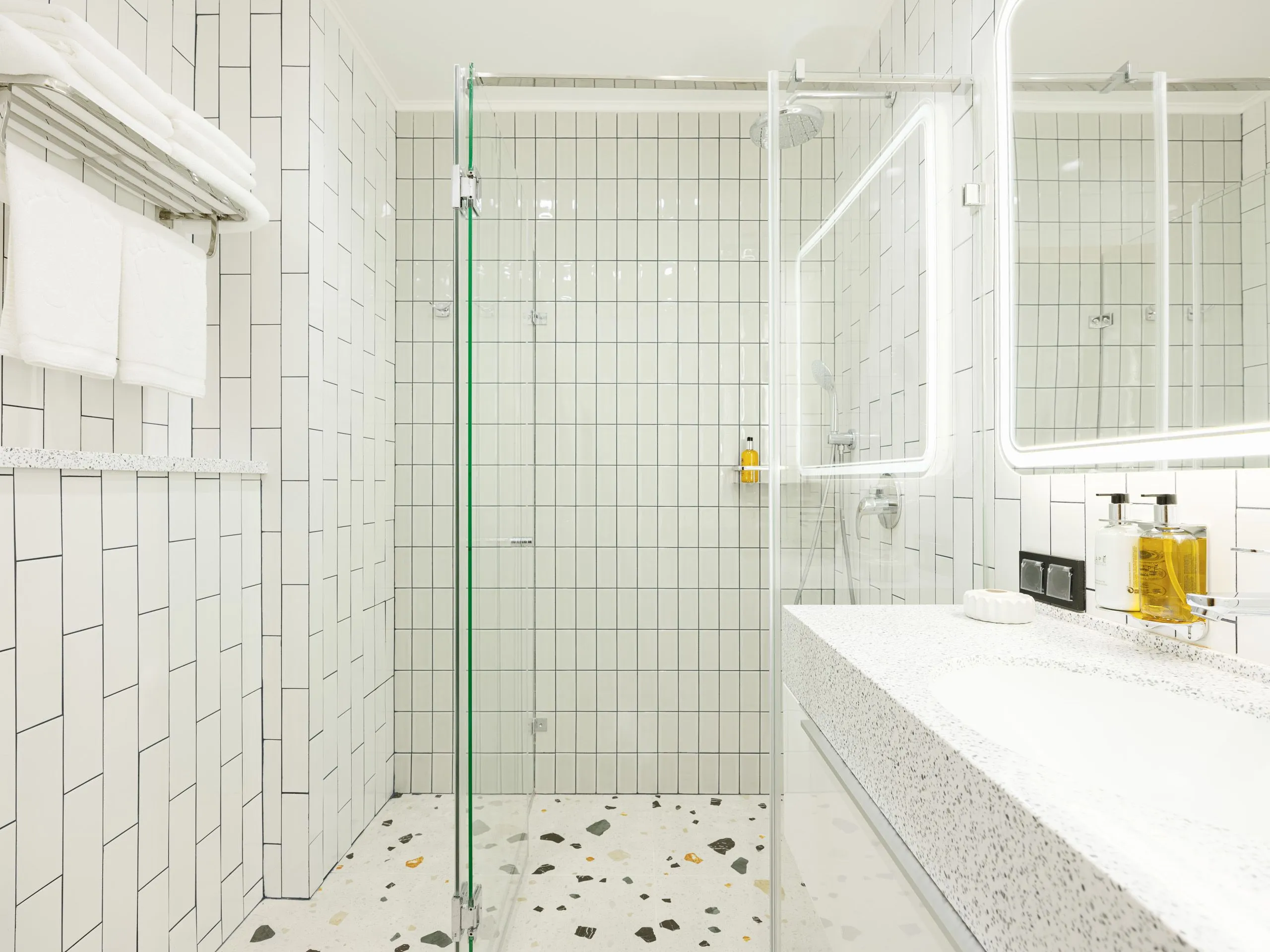 Особенности проверки жилья внизу